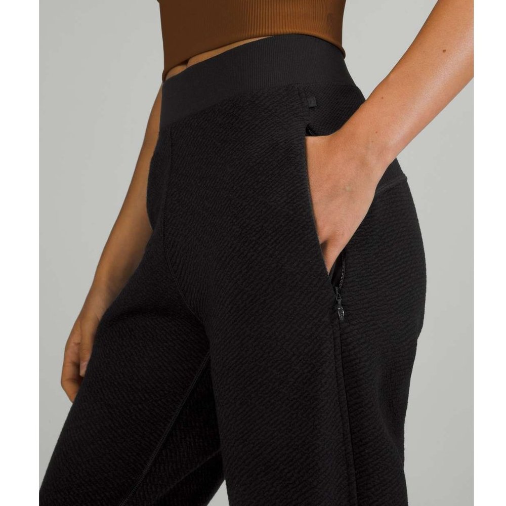 Lululemon End State Jogger 28" / Size 4 / Black High-Rise Wool Blend - Picture 3 of 12